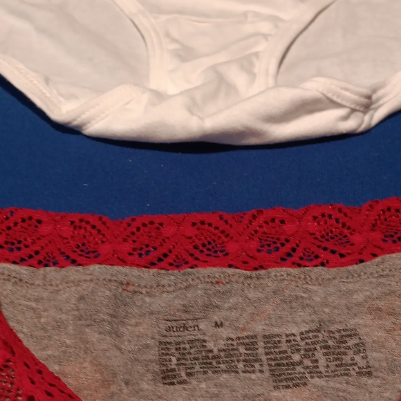 Panties (2) - Picture 2 of 3